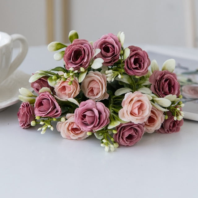 FelantriX™ European 15-Piece Rose Bouquet for Home Decor