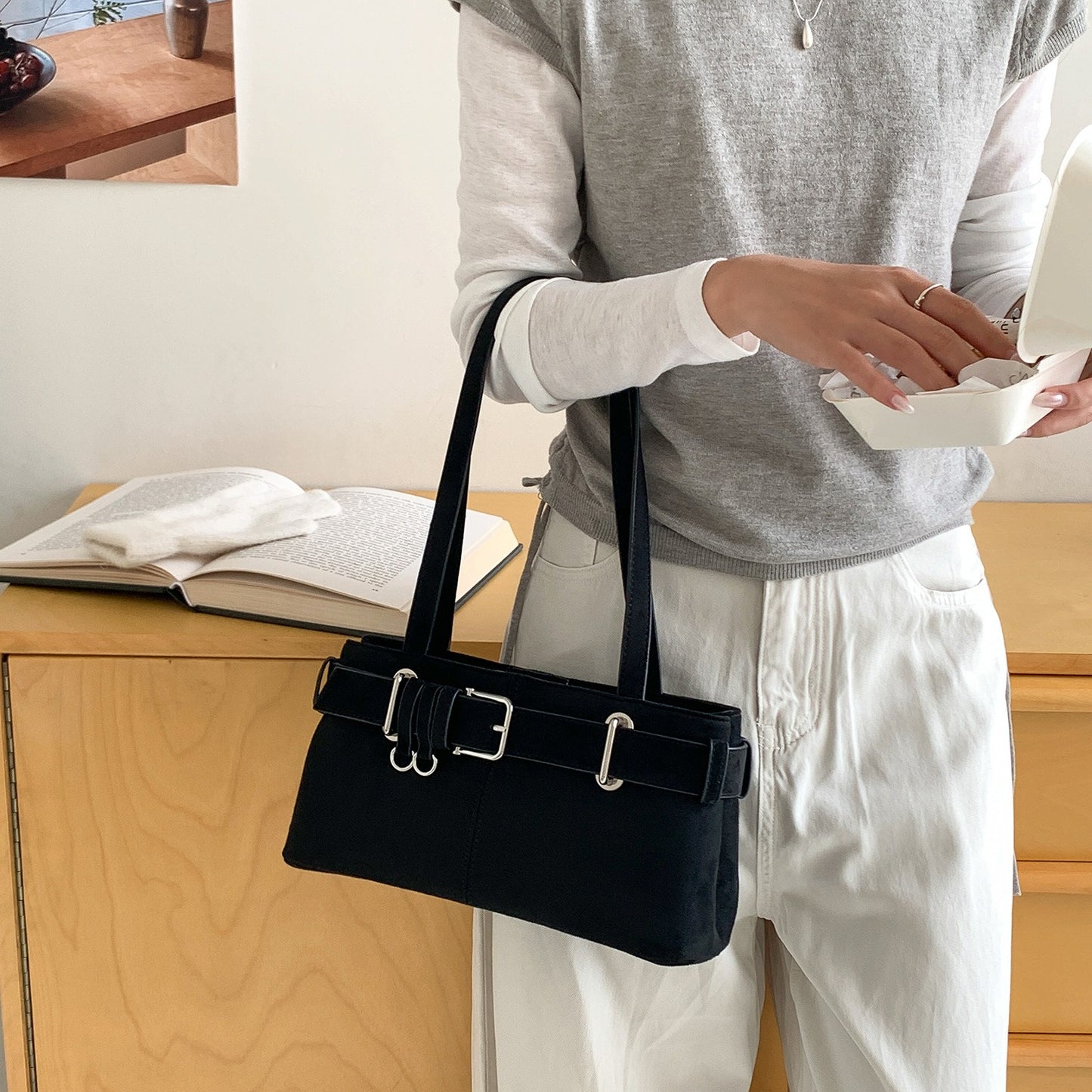 FelantriX™ Retro Minimalist Underarm Shoulder Bag
