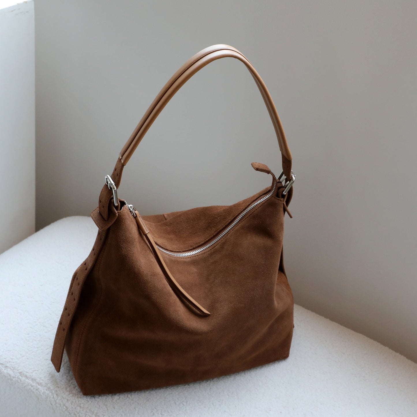 FelantriX™ Sleek High-End Underarm Shoulder Bag