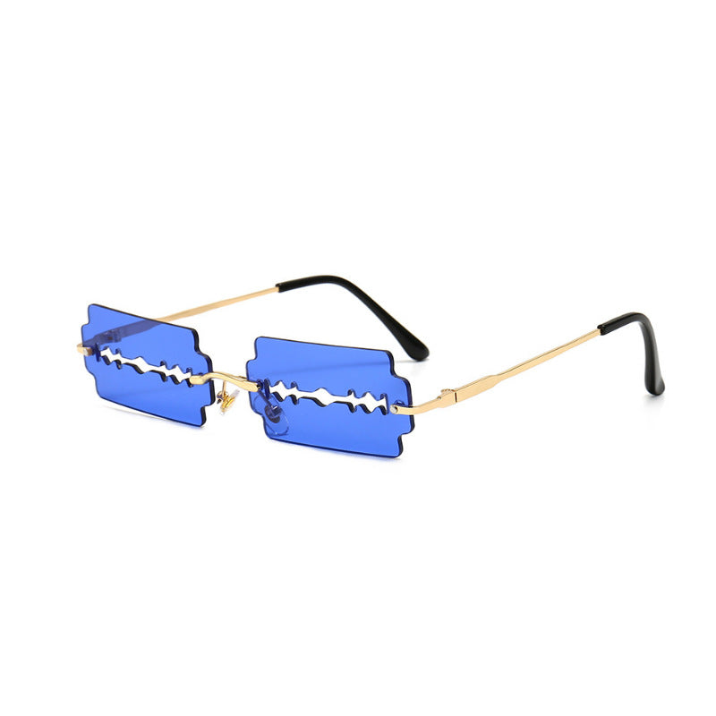 FelantriX™ Trendy Hollow Blade Style Sunglasses Women
